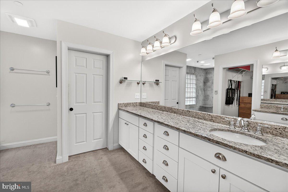 2516 Daisy Road Woodbine, MD 21797 - Photo 54 of 78 Upper level Bedroom 1 | En Suite