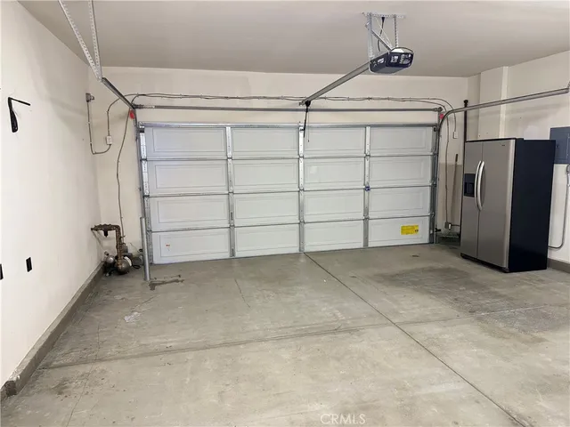 a view of a livingroom with an empty space