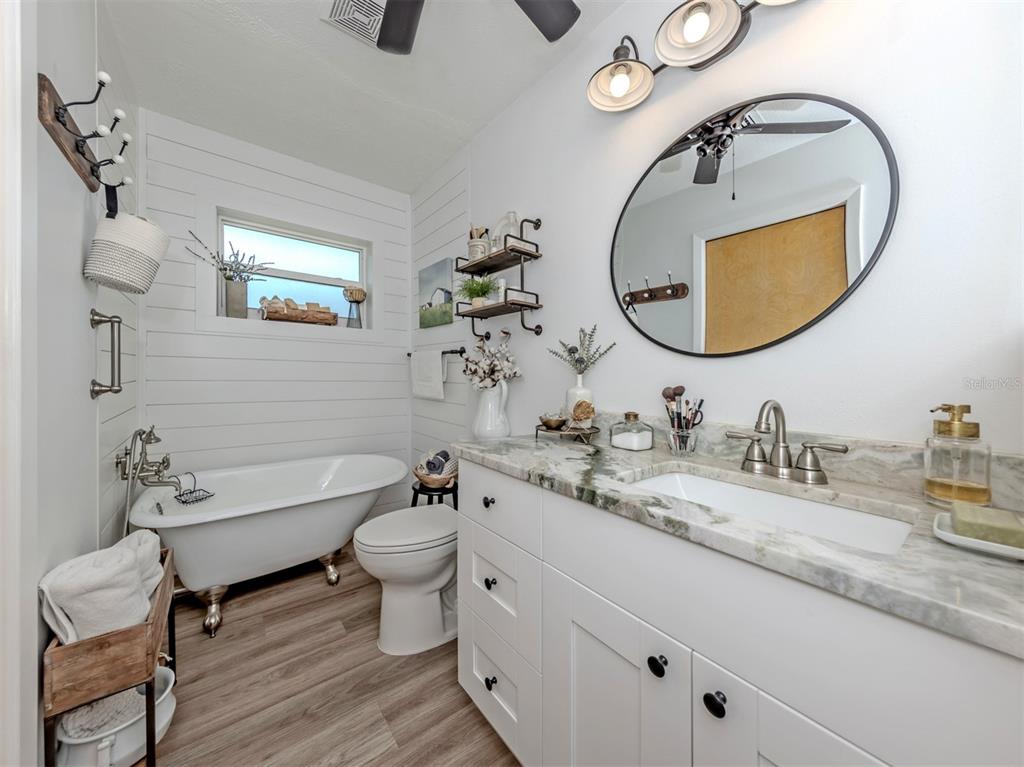 1345 Olympia Road Venice, FL 34293 - Photo 17 of 55