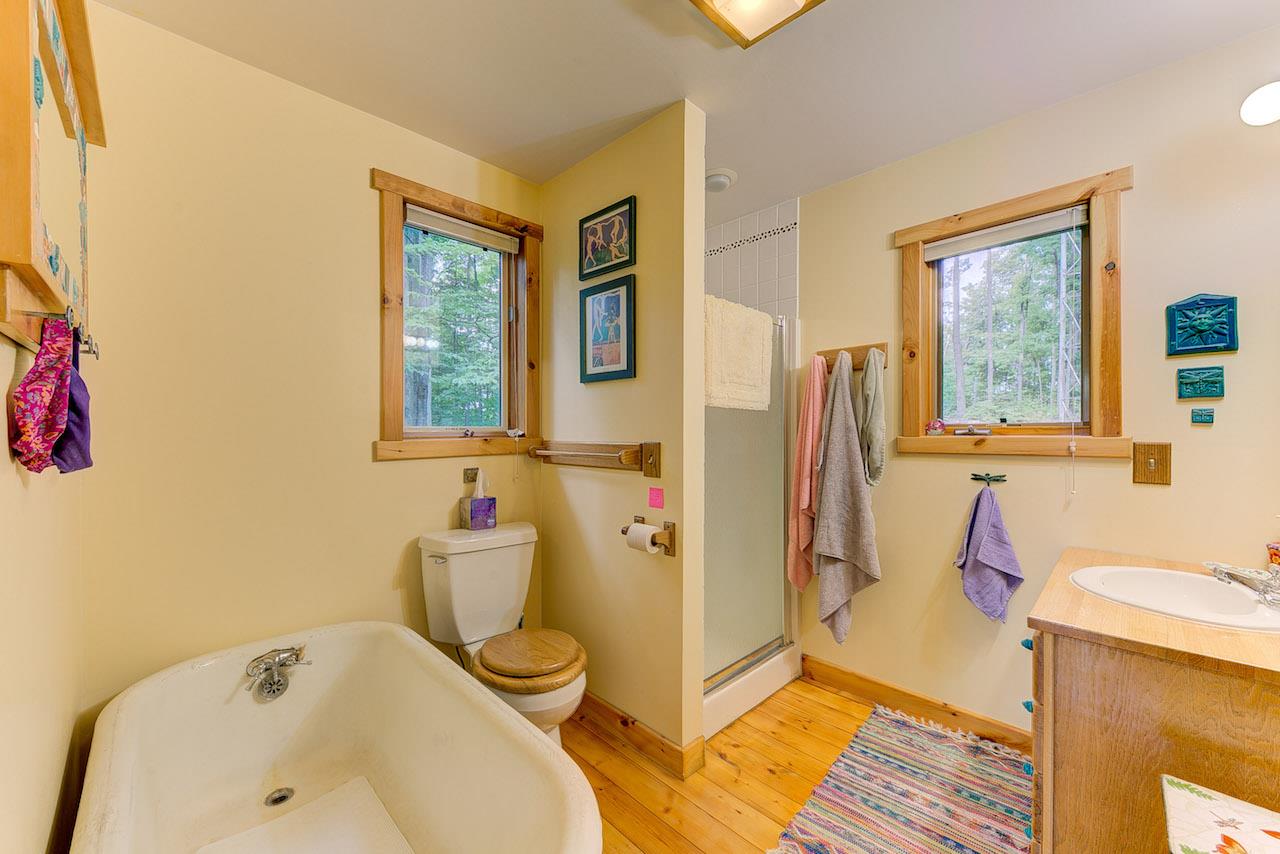 3131 East Kasson Road Cedar, MI 49621 - Photo 30 of 59 1853099-29.JPG