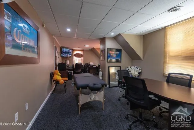 $3,000,000 | 1915 Highway 9, Halfmoon, NY 12065