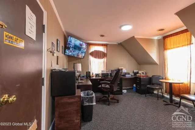 $3,000,000 | 1915 Highway 9, Halfmoon, NY 12065