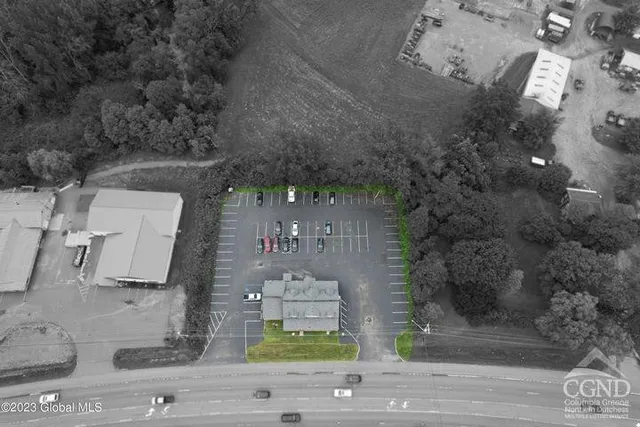 $3,000,000 | 1915 Highway 9, Halfmoon, NY 12065