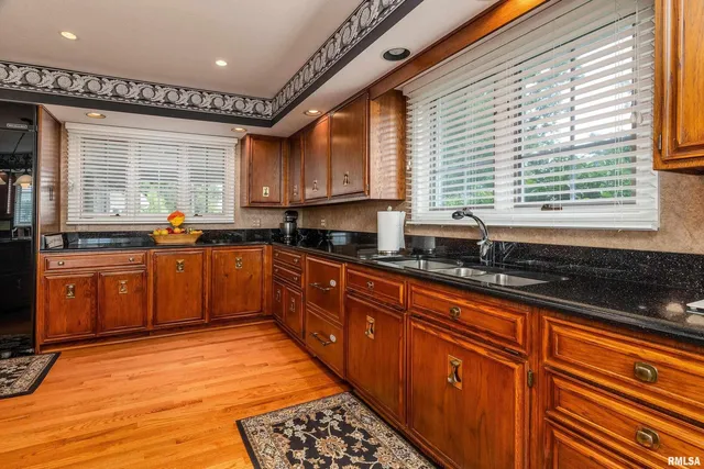 $1,250,000 | 15866 Moellers Road, Marion, IL 62959