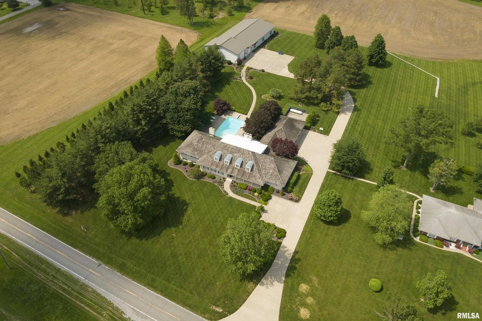 15866 Moellers Road Marion, IL 62959 - Photo 3 of 97