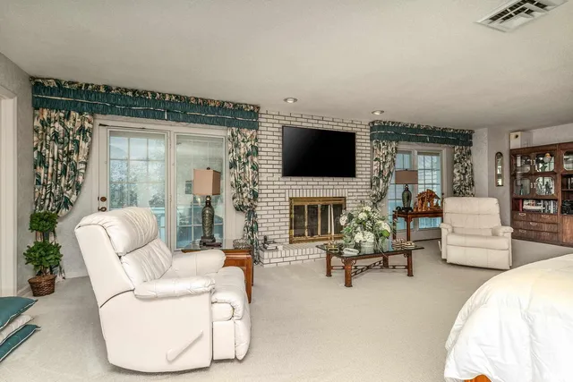 $1,250,000 | 15866 Moellers Road, Marion, IL 62959