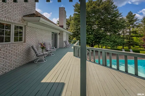 $1,250,000 | 15866 Moellers Road, Marion, IL 62959