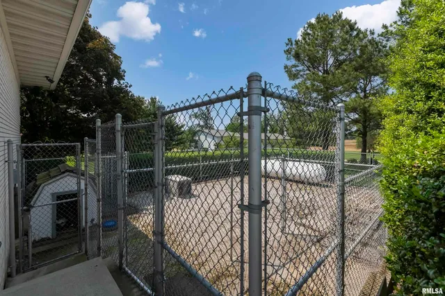 $1,250,000 | 15866 Moellers Road, Marion, IL 62959