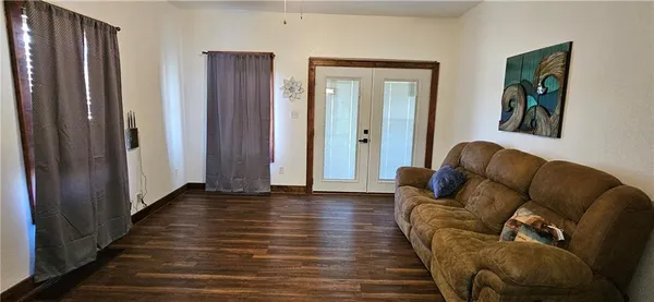 $160,000 | 103 South Delange Road, Girard, KS 66743