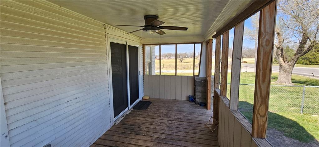 103 South Delange Road Girard, KS 66743 - Photo 18 of 49