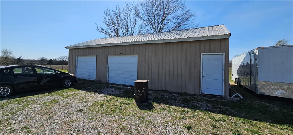 103 South Delange Road Girard, KS 66743 - Photo 29 of 49