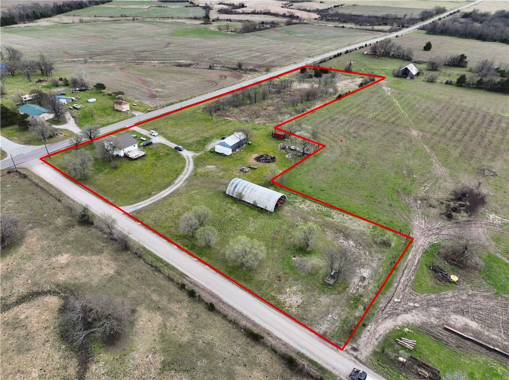 103 South Delange Road Girard, KS 66743 - Photo 40 of 49