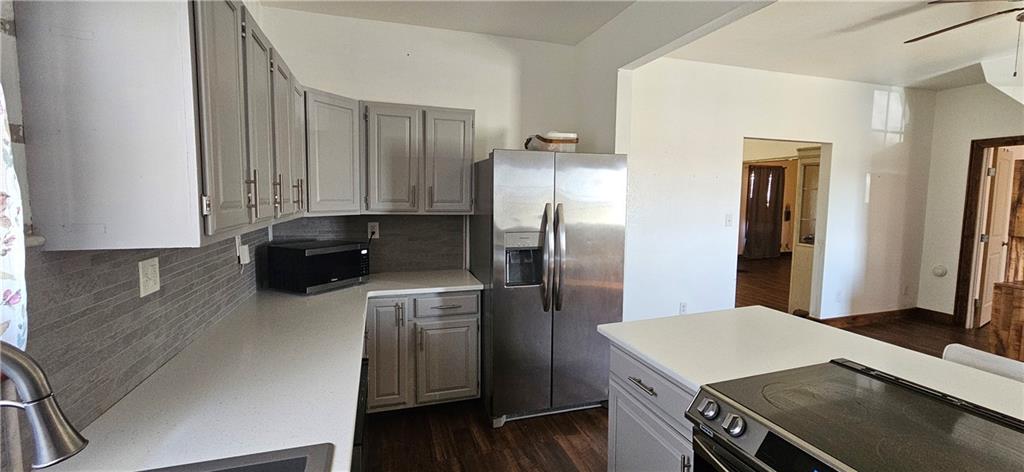 103 South Delange Road Girard, KS 66743 - Photo 7 of 49