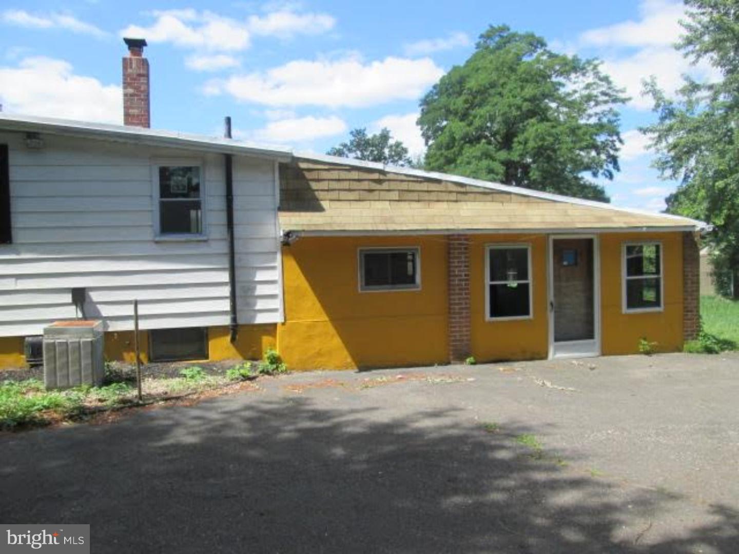 8329 River Road Pennsauken, NJ 08110 - Photo 2 of 13 Gallery Image 2