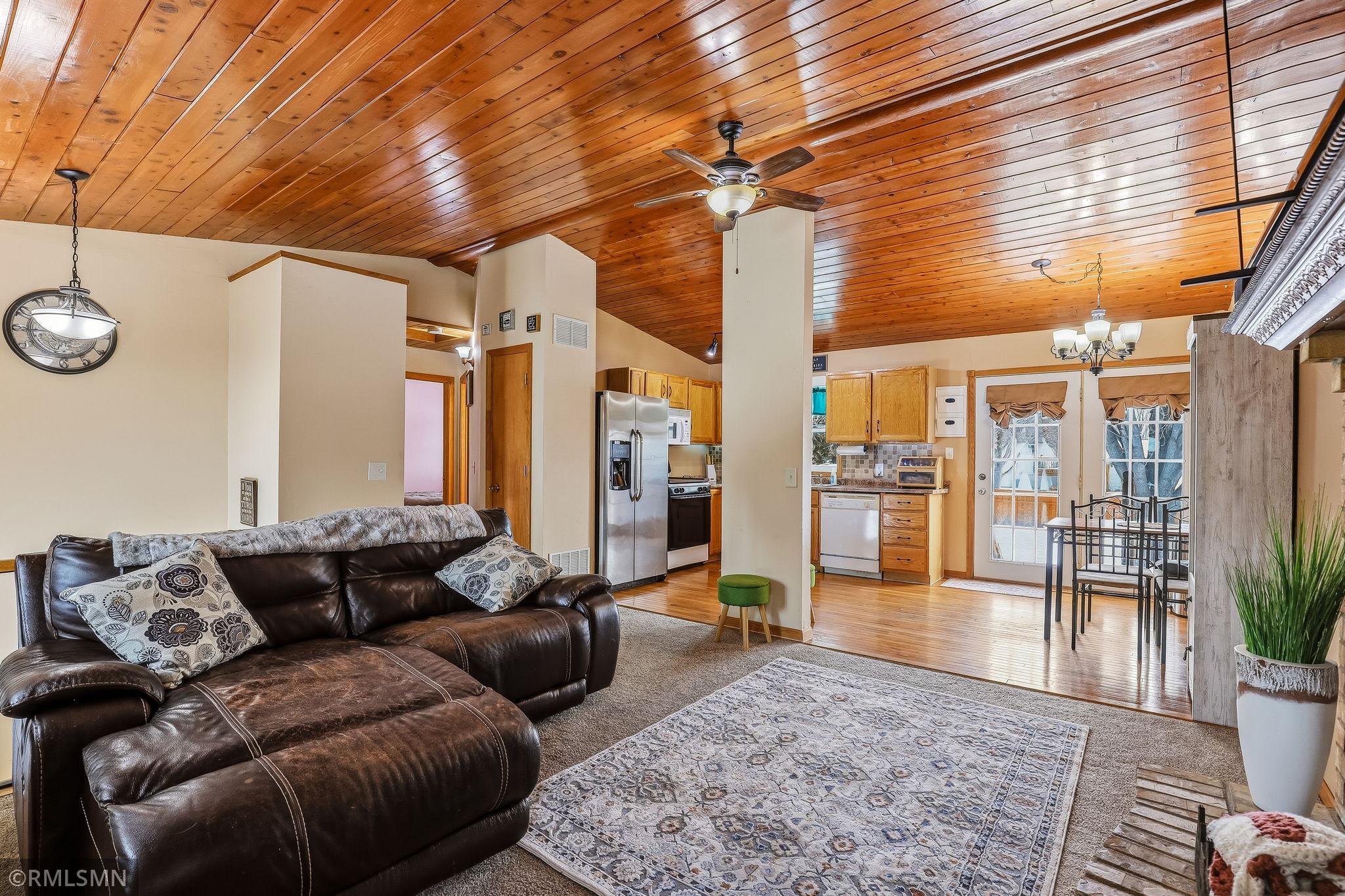 1814 Cedar Place Buffalo, MN 55313 - Photo 6 of 33