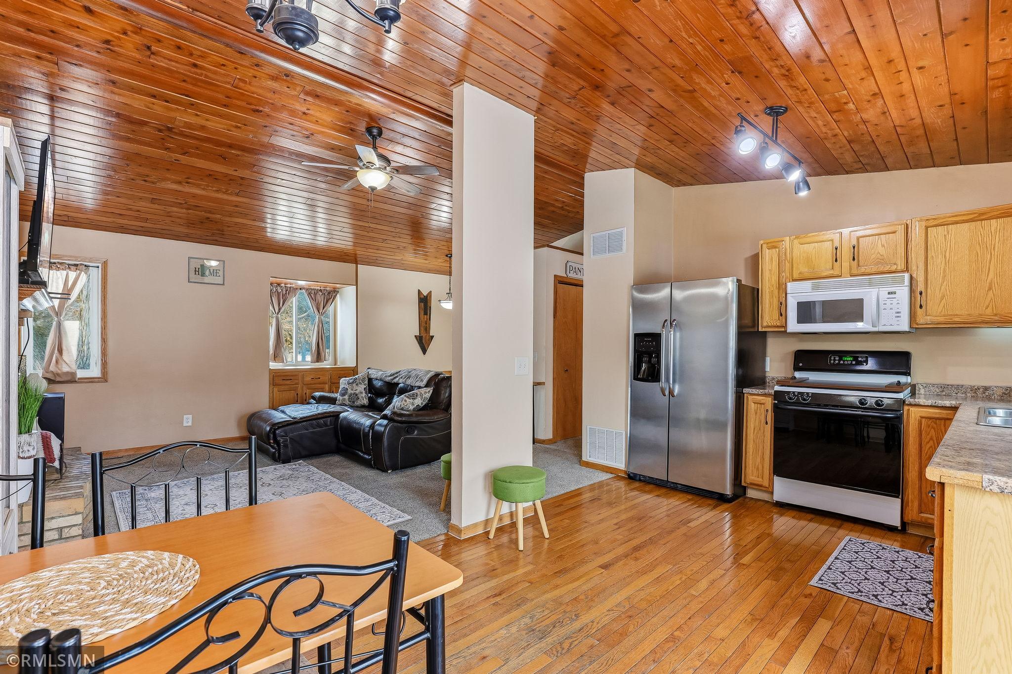 1814 Cedar Place Buffalo, MN 55313 - Photo 9 of 33