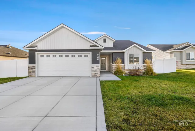 $378,900 | 766 Cortni Court, Twin Falls, ID 83301