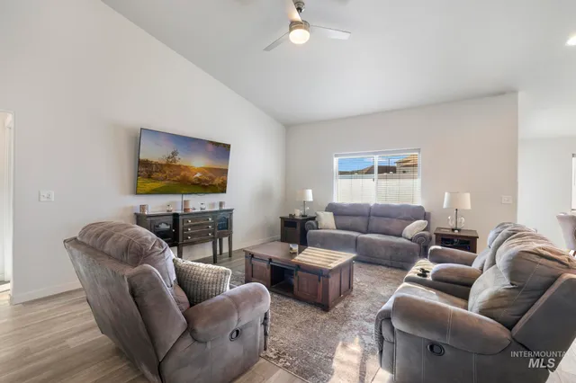 $378,900 | 766 Cortni Court, Twin Falls, ID 83301