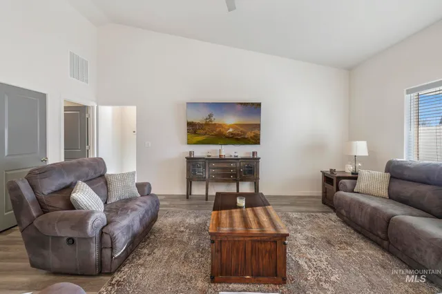 $378,900 | 766 Cortni Court, Twin Falls, ID 83301