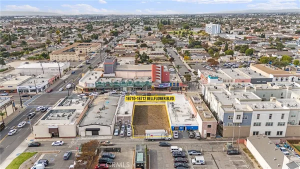 $624,999 | 16712 Bellflower Boulevard, Bellflower, CA 90706