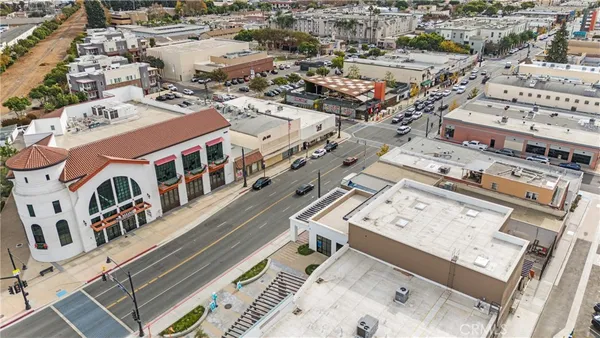 $624,999 | 16712 Bellflower Boulevard, Bellflower, CA 90706