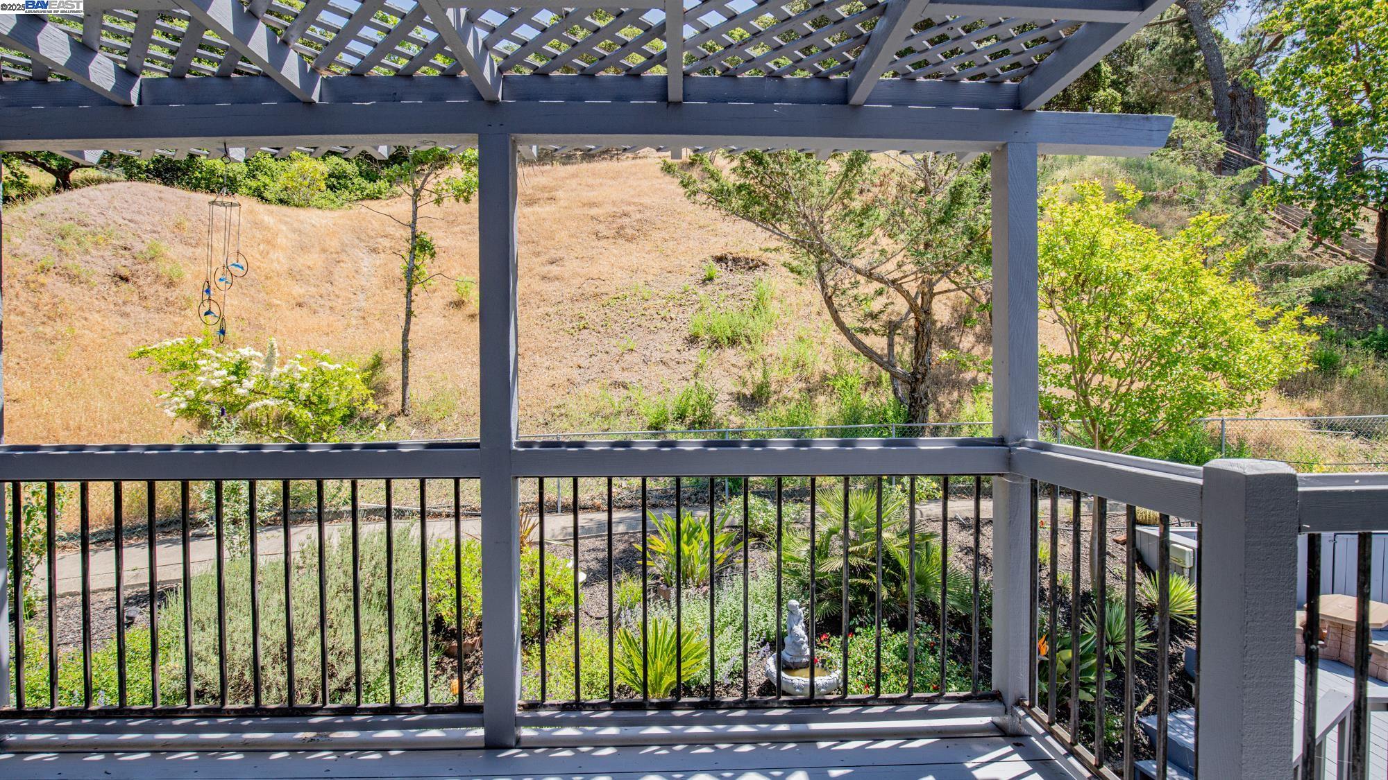 11 Oak Tree Court San Rafael, CA 94903 - Photo 30 of 56