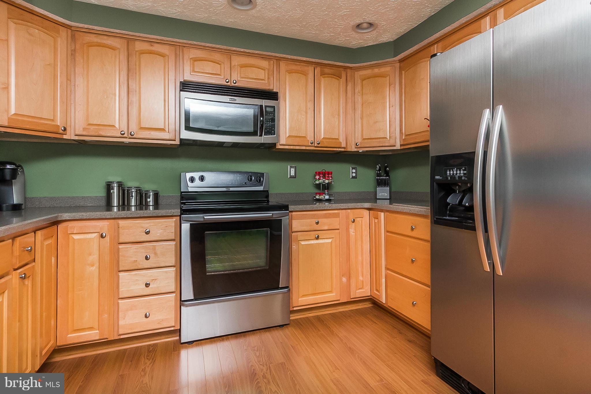 13 Hyacinth Road Baltimore, MD 21234 - Photo 8 of 28 Kitchen