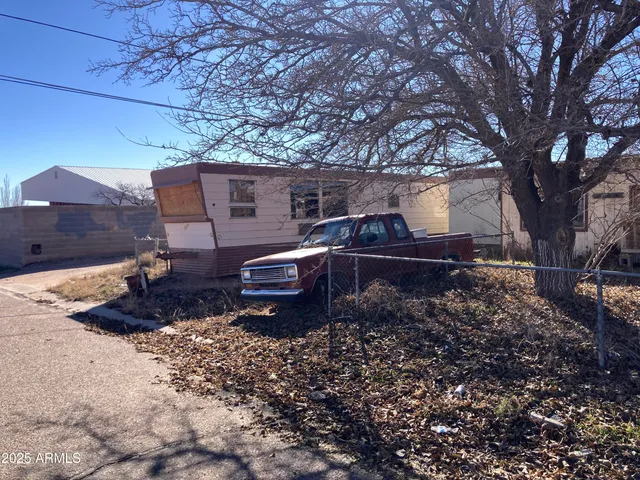 $19,500 | 424 Encanto Drive, Holbrook, AZ 86025