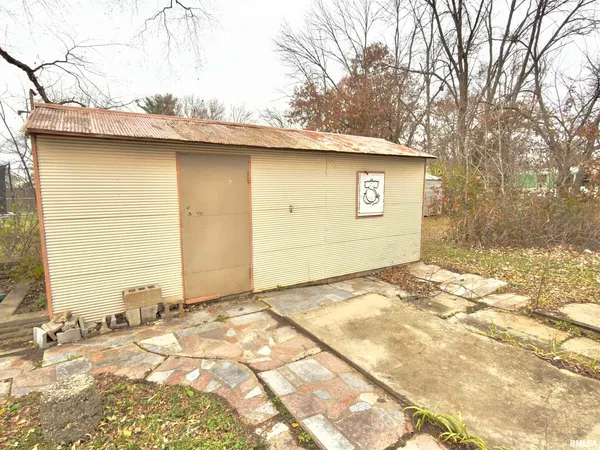 $114,900 | 904 West Elm Street, Olney, IL 62450