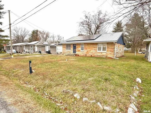 $109,900 | 904 West Elm Street, Olney, IL 62450