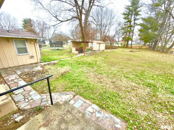 $114,900 | 904 West Elm Street, Olney, IL 62450