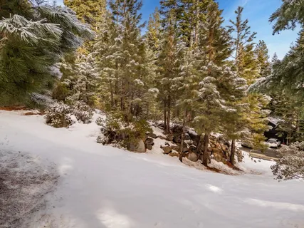 $299,000 | 11392 Lockwood Drive, Truckee, CA 96161
