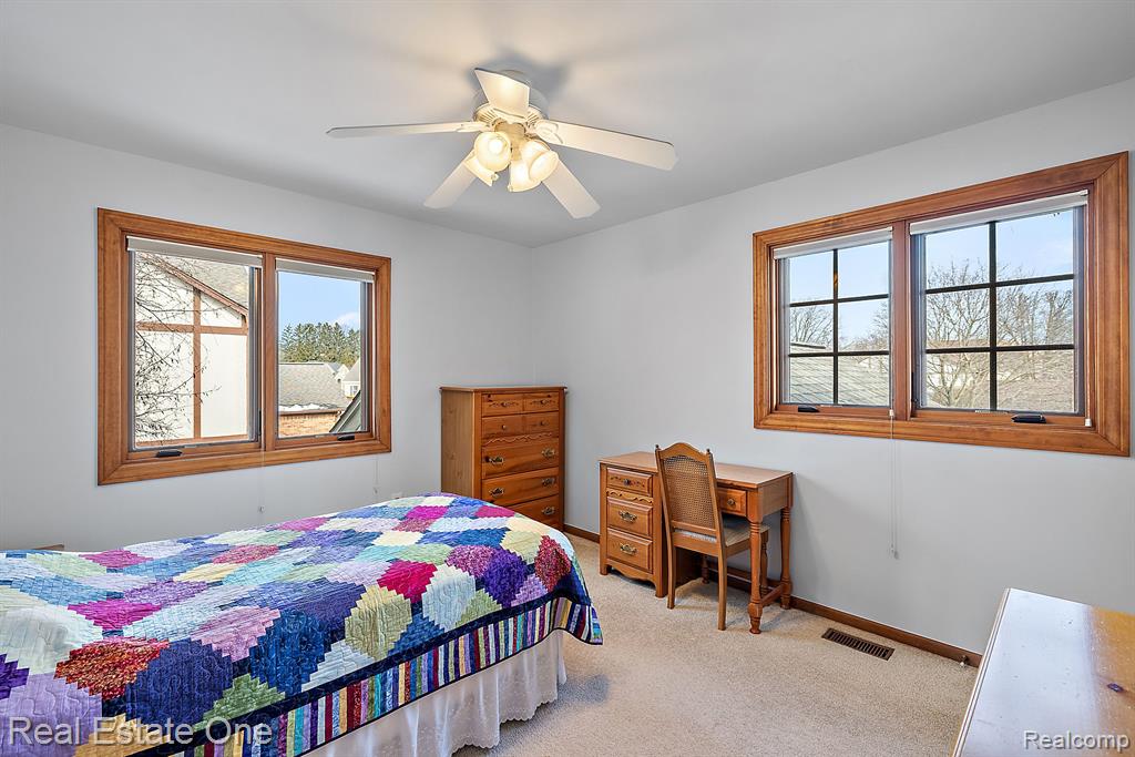 1276 Pembroke Drive Rochester Hills, MI 48307 - Photo 42 of 49