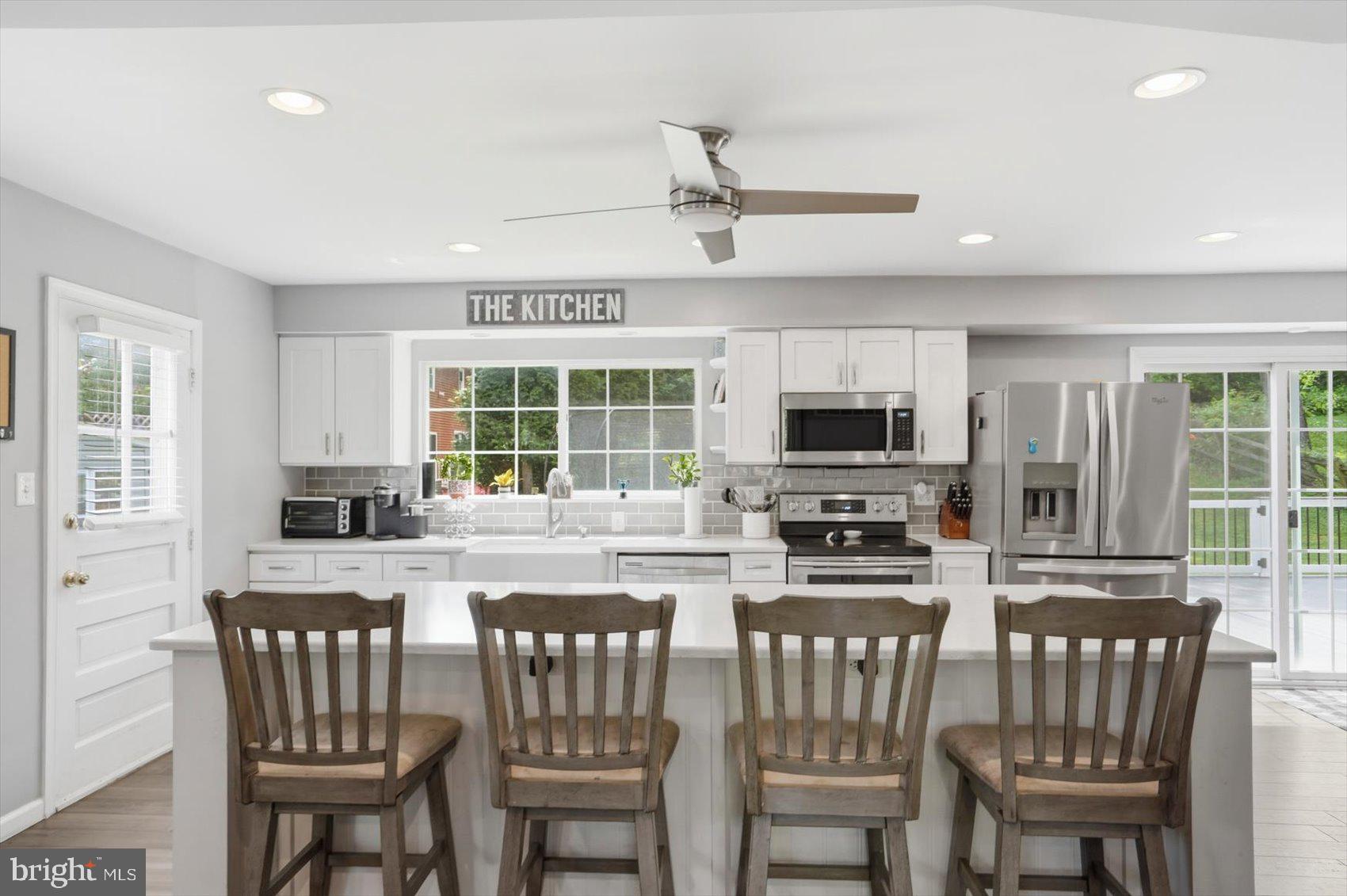 10509 Gateridge Road Cockeysville, MD 21030 - Photo 14 of 40 Kitchen