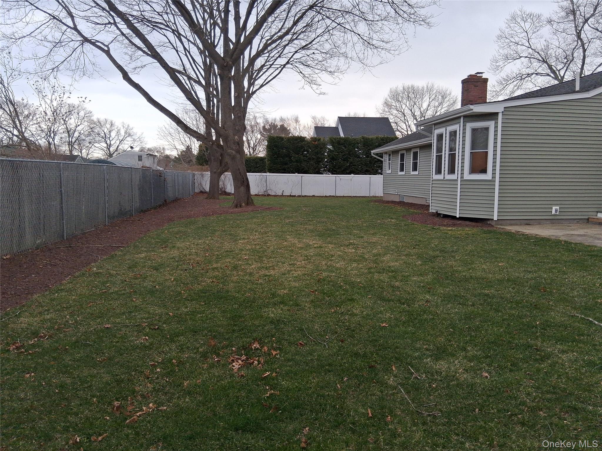 71 Cooks Road East Patchogue, NY 11772 - Photo 22 of 22