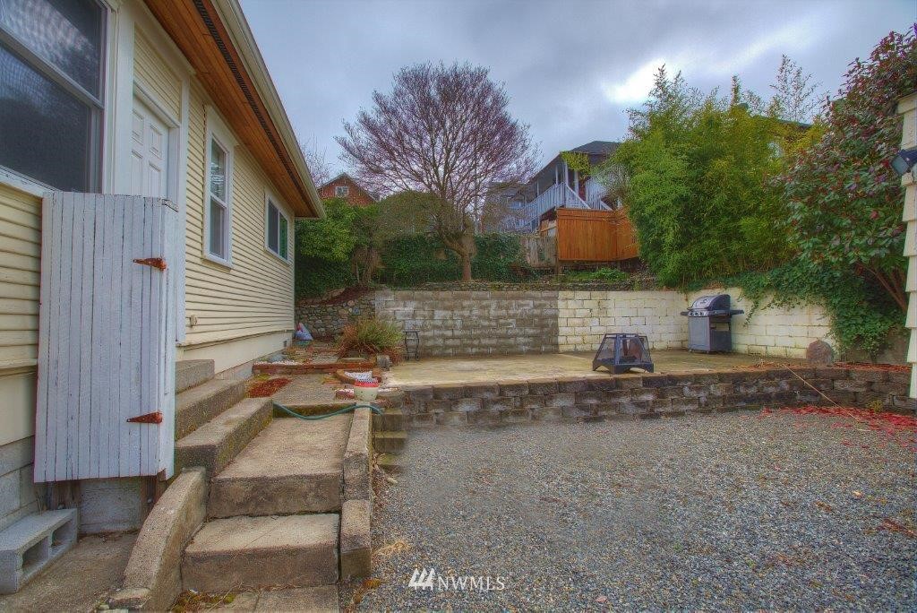 1107 South 4th Street Renton, WA 98057 - Photo 9 of 10