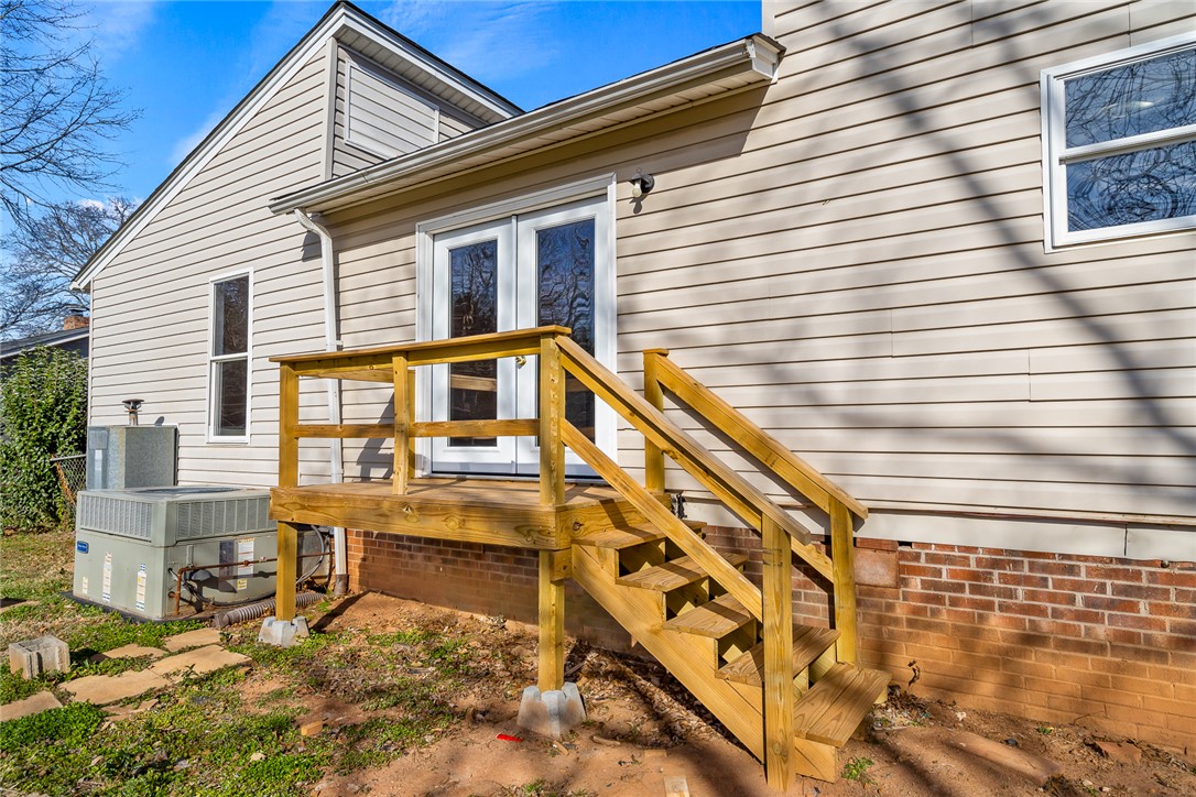 2305 Millgate Road Anderson, SC 29621 - Photo 16 of 19