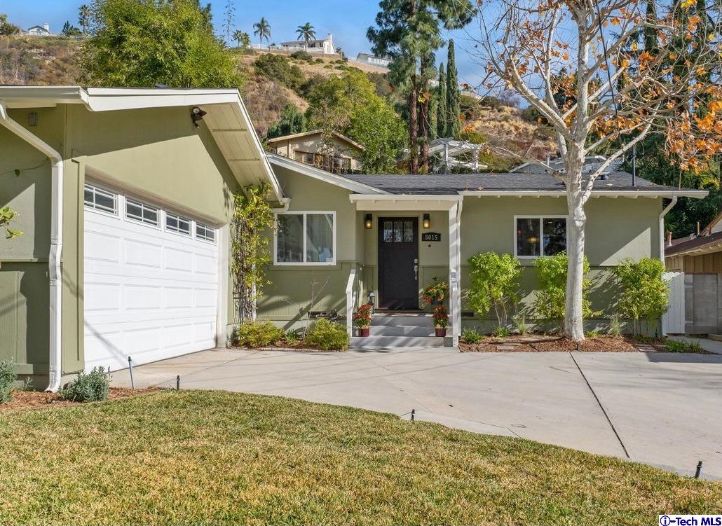 5015 Verwood Avenue Glendale, CA 91214 - Photo 1 of 37