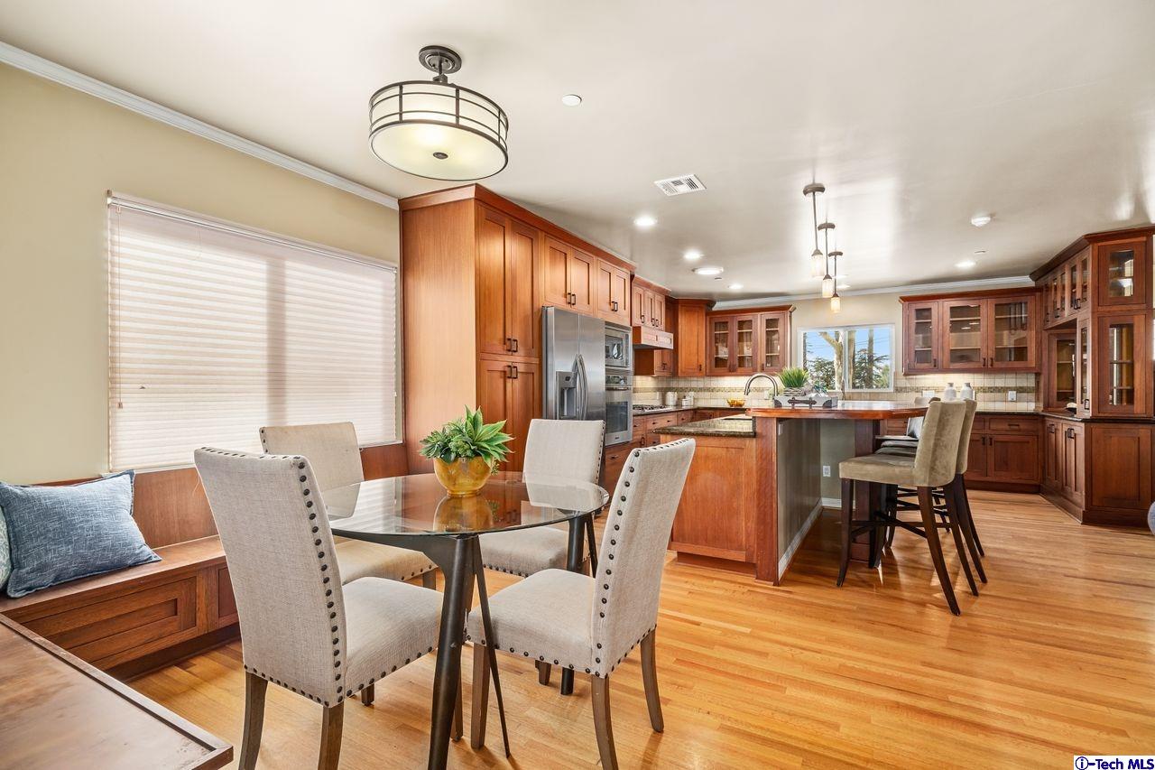 5015 Verwood Avenue Glendale, CA 91214 - Photo 11 of 37