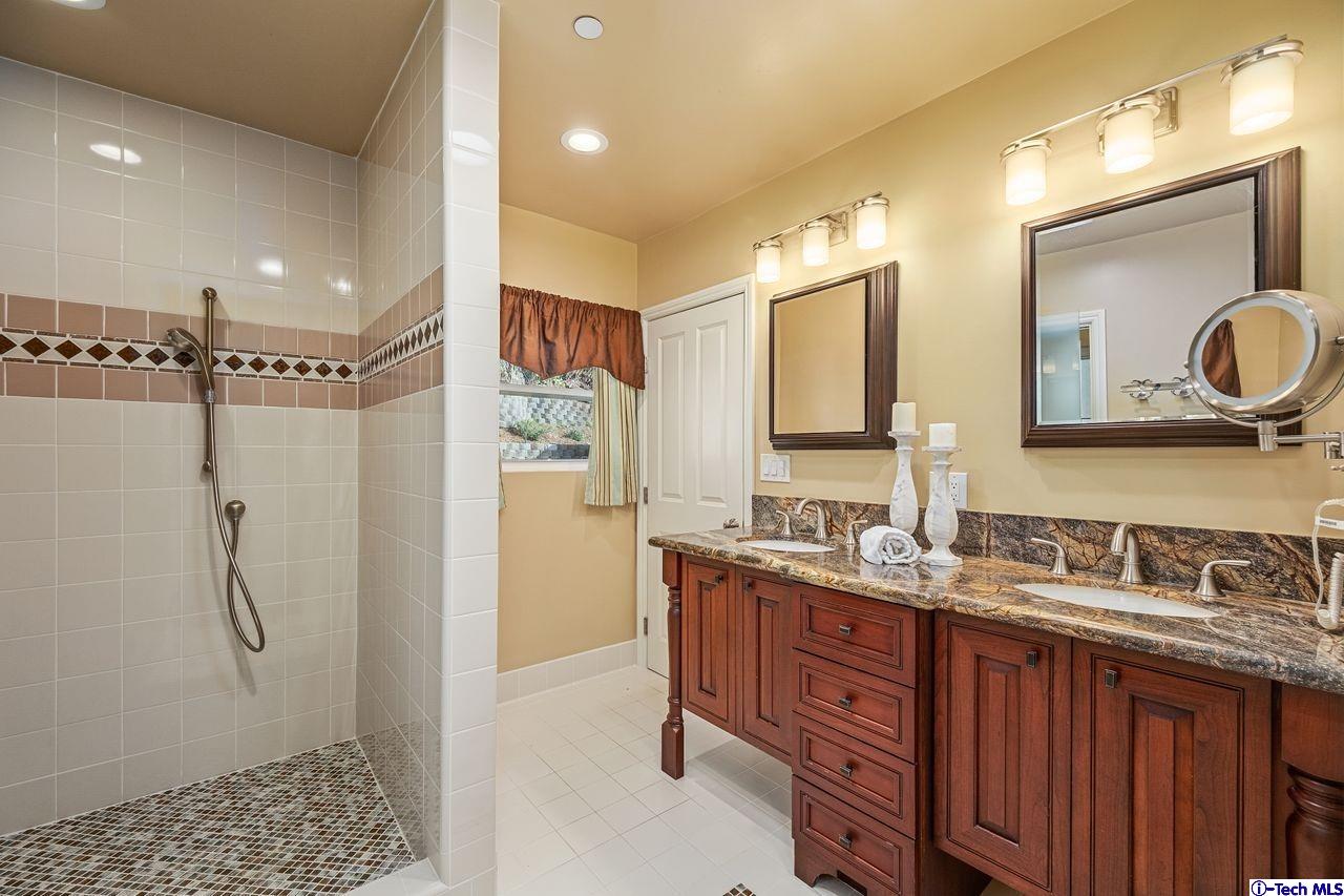 5015 Verwood Avenue Glendale, CA 91214 - Photo 24 of 37