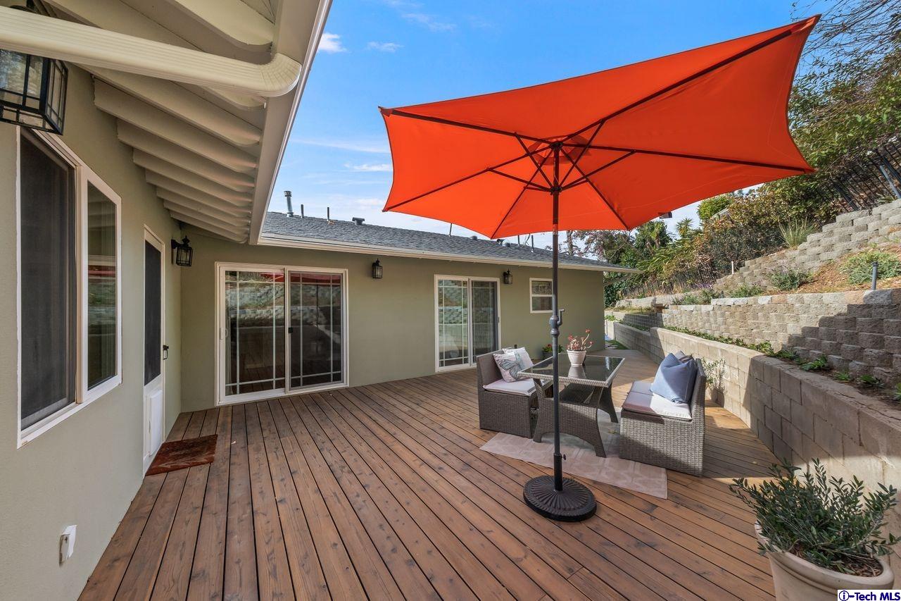 5015 Verwood Avenue Glendale, CA 91214 - Photo 30 of 37