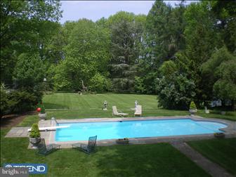 109 East Mill Road Flourtown, PA 19031 - Photo 3 of 6 View