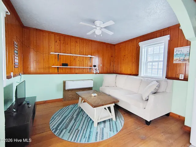 $750 | 3310 Holden Beach Road Southwest, Unit A, Supply, NC 28462