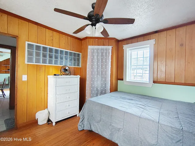 $750 | 3310 Holden Beach Road Southwest, Unit A, Supply, NC 28462