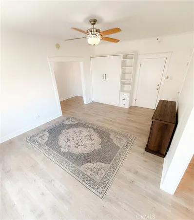 $325,000 | 325-325 West 3rd Street, Unit 507, Long Beach, CA 90802