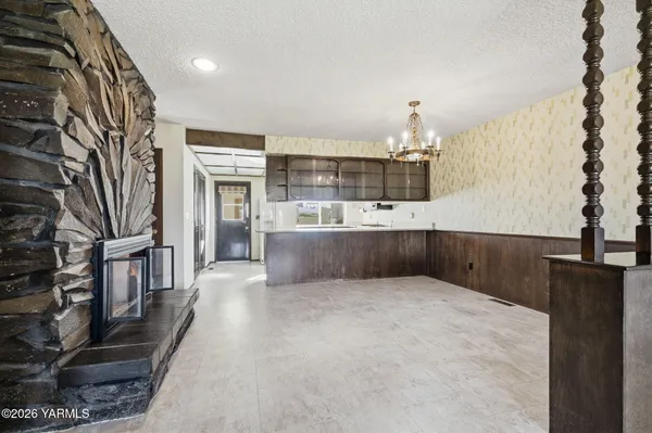 $296,000 | 215 North 56th Avenue, Unit 25, Yakima, WA 98908