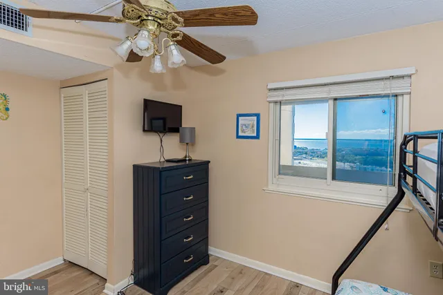 a view of bedroom with furniture