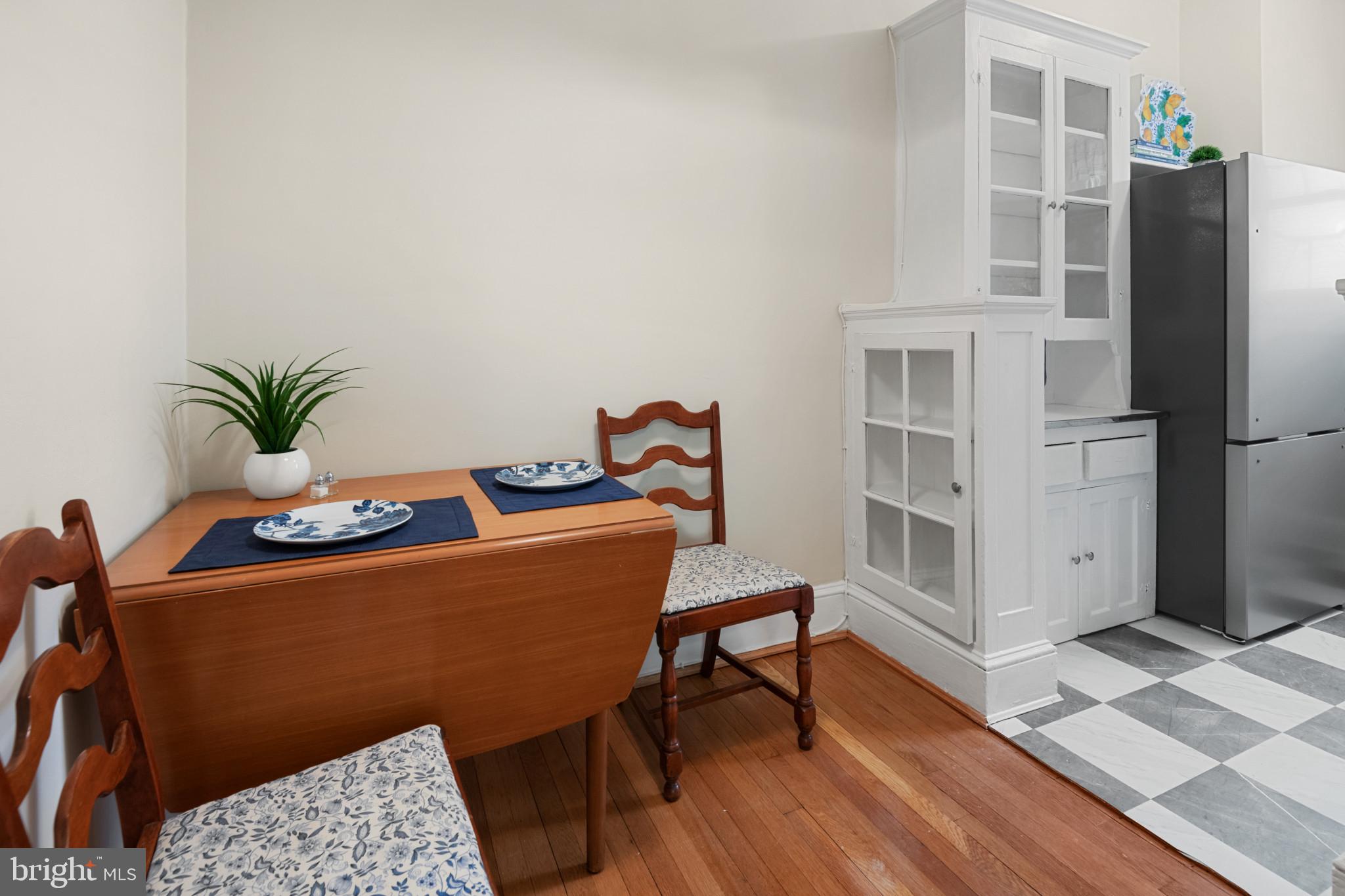 3024 Porter Street Northwest, Unit 204 Washington, DC 20008 - Photo 19 of 37