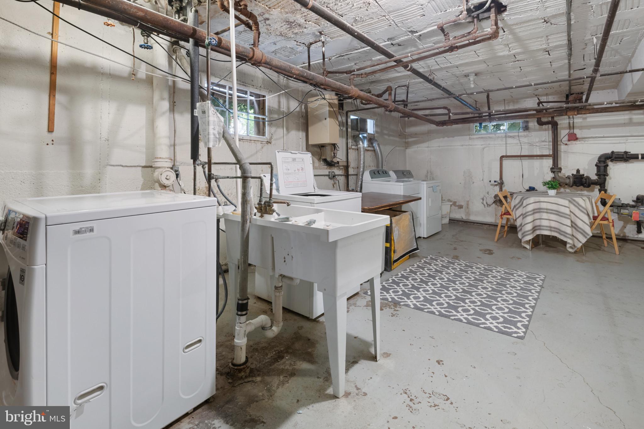 3024 Porter Street Northwest, Unit 204 Washington, DC 20008 - Photo 31 of 37