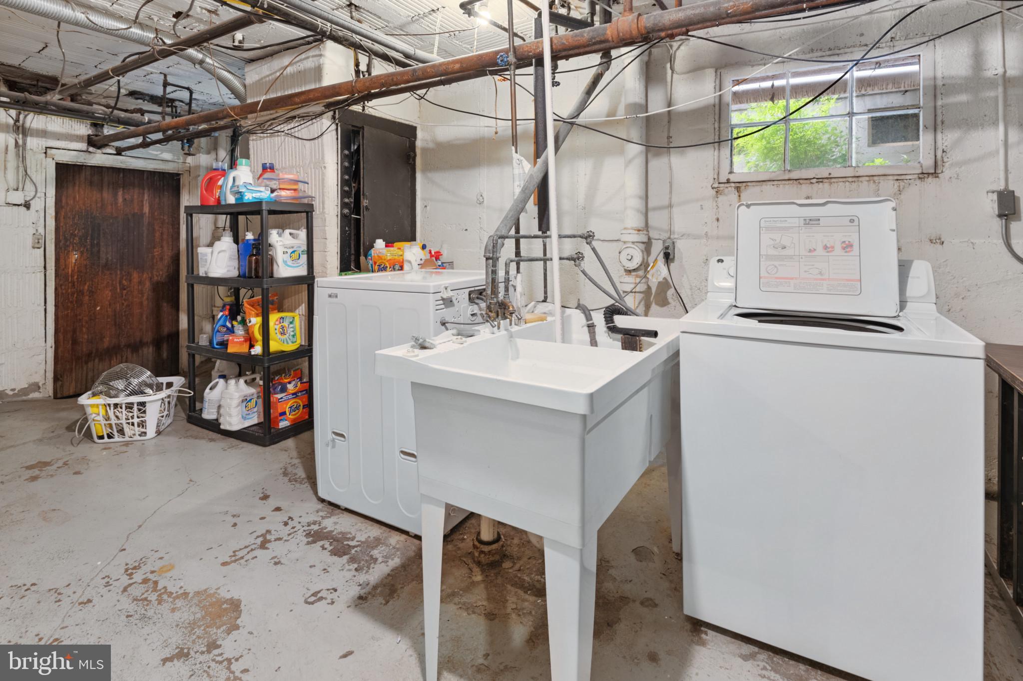 3024 Porter Street Northwest, Unit 204 Washington, DC 20008 - Photo 32 of 37